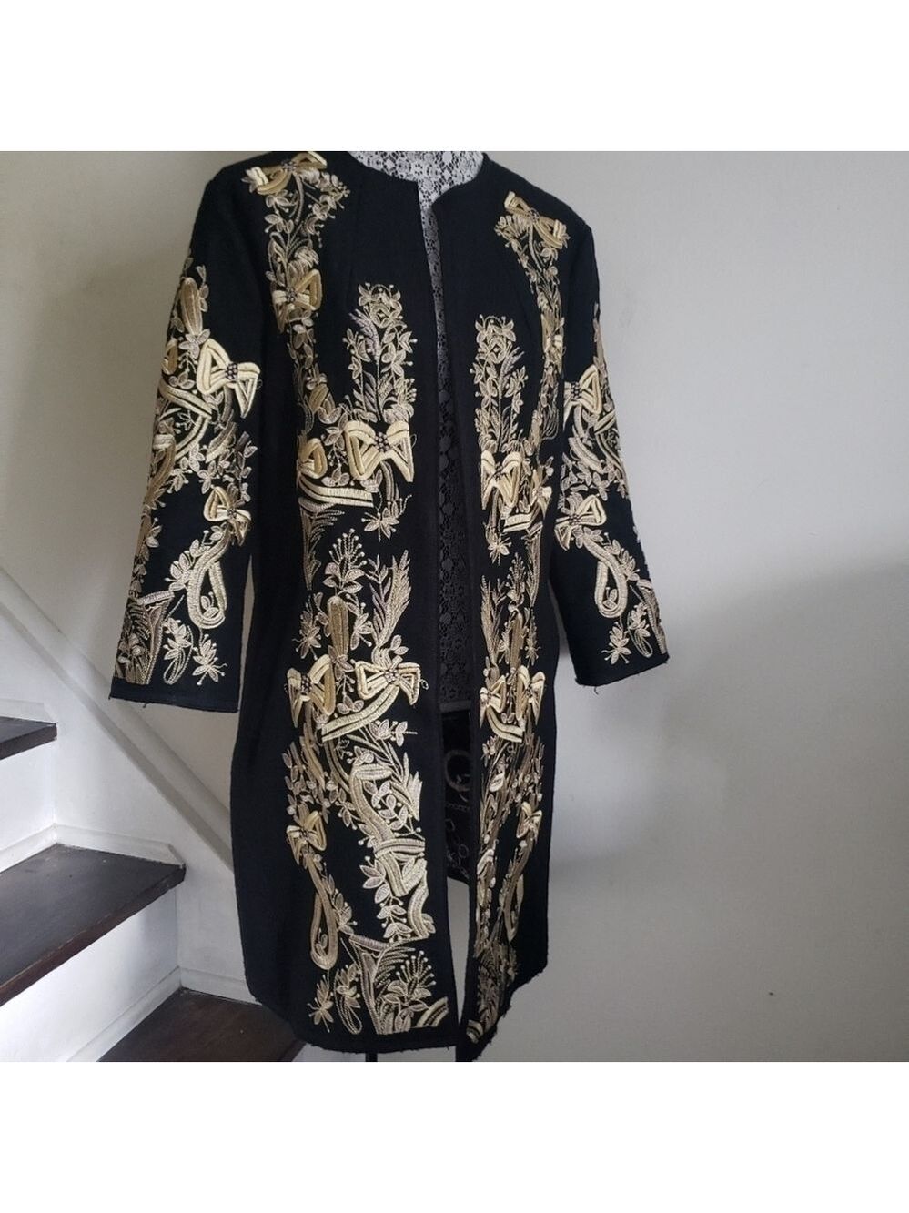 Embroidery Wool Coat